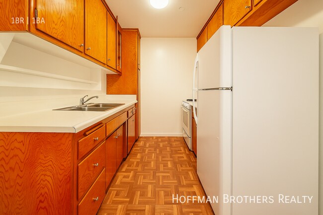 Foto del edificio - 1656 Arlington Ave