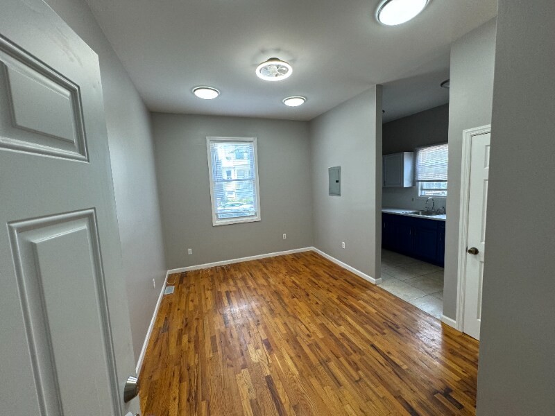 Foto principal - 224 S 7th St