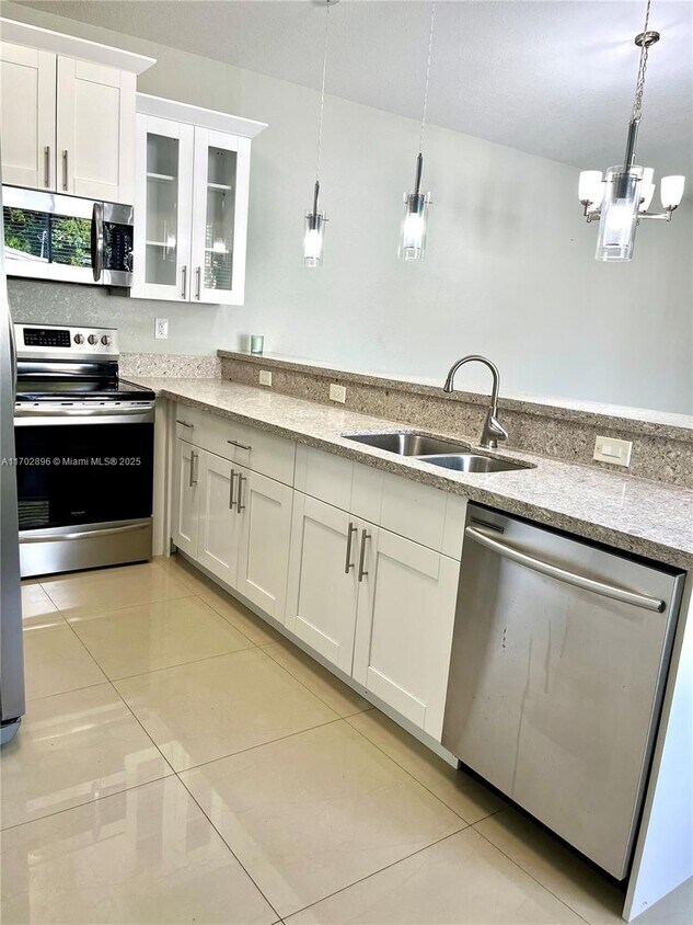 Foto principal - 1125 NW 2nd Ave