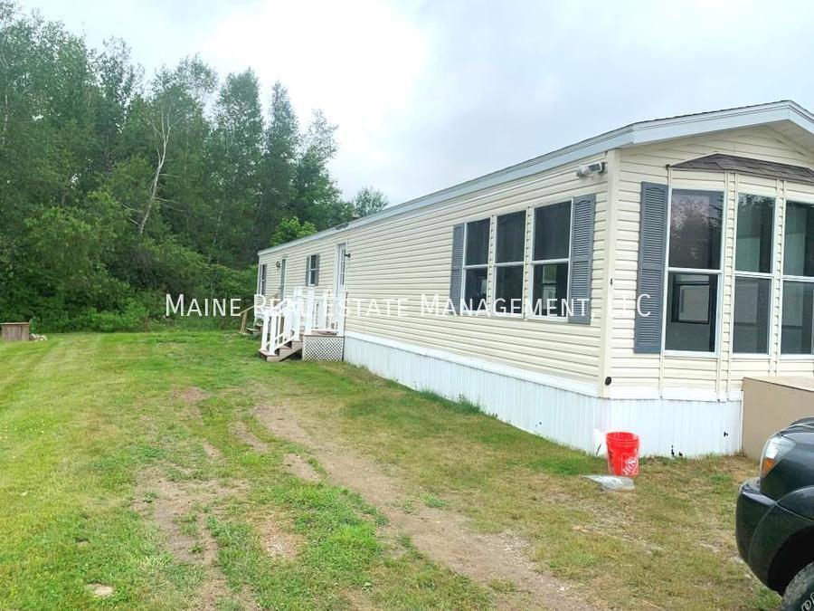4 Bearberry Rd, Franklin, ME 04634 House Rental in Franklin, ME