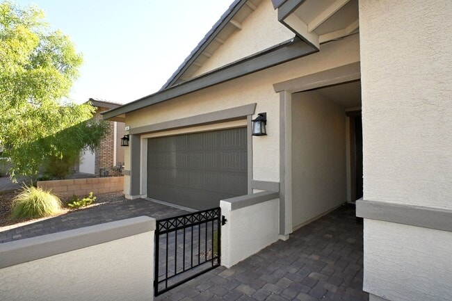 Building Photo - 340 Cadence Vista Dr