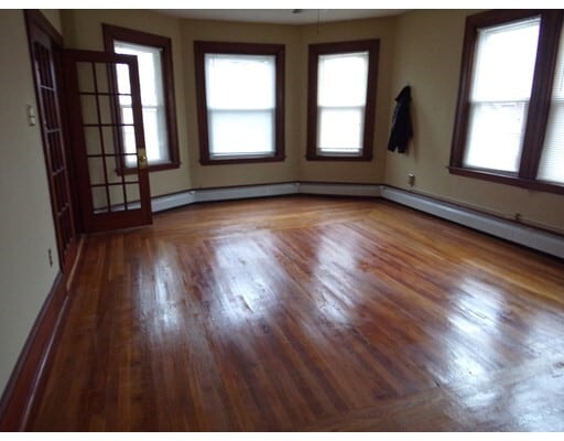 Building Photo - 450-452 Chancery St