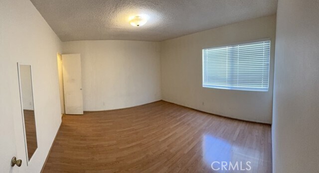 Foto del edificio - 14218 Sylvan St