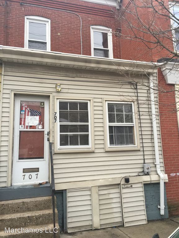 Building Photo - 3 br, 1 bath House - 707 Beatty St