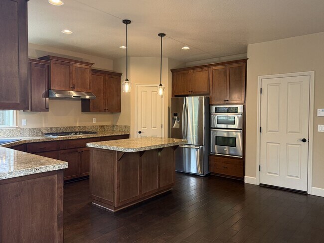 Building Photo - 13354 SW Ouzel Ln