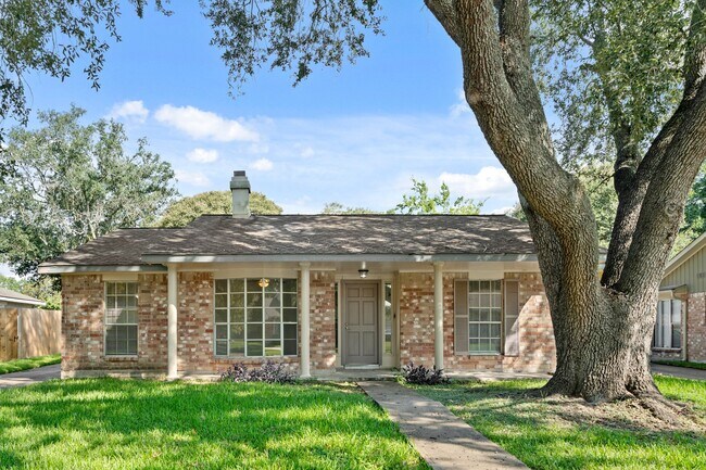 Building Photo - 13542 Wimbledon Dr