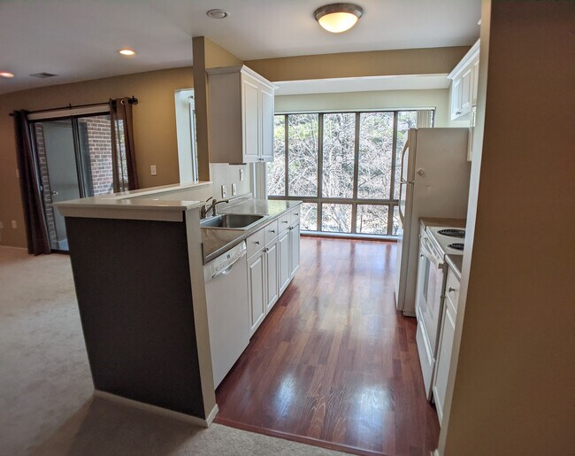 Building Photo - 8030 NEEDWOOD Rd