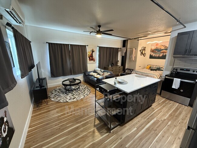 Foto del edificio - 1014 8th St