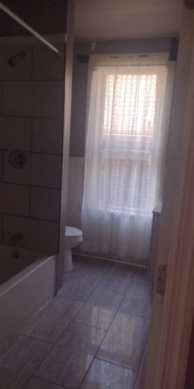 Building Photo - 869 Kenneth Ave