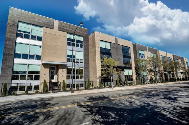 Foto principal - 2518 W Addison St