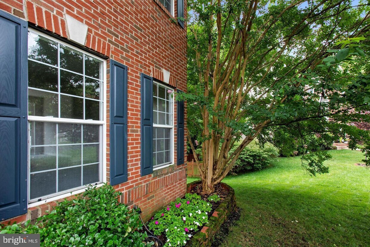 7 Calvert Ct, Fredericksburg, VA 22405 House Rental in Fredericksburg