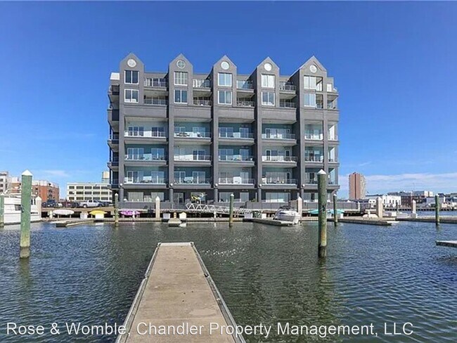 Foto del edificio - 1 br, 1 bath House - 40 Rader St #411