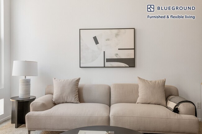 Foto del edificio - 435 S Detroit St