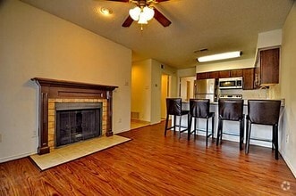 Building Photo - 6910 Skillman St