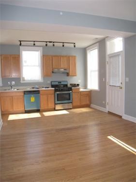 Primary Photo - 2541 W Wabansia Ave