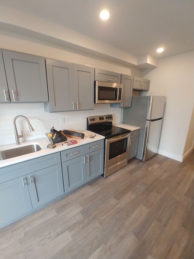 Photo - 5402 Webster Street Apartment