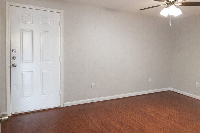 Foto del edificio - 134 S Bend Ct