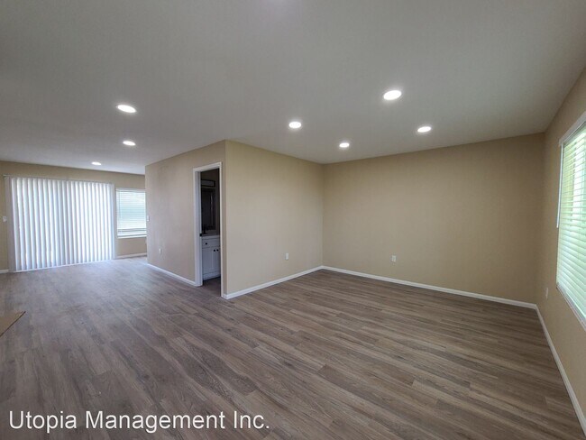 Building Photo - 3 br, 1.5 bath House - 6331 Dinamica Way