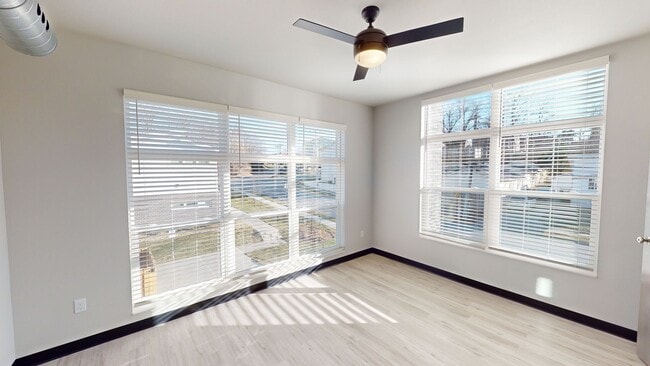 Building Photo - 2807 Oakland St