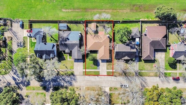 Building Photo - 1811 Eastfield Dr