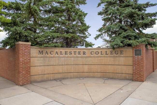 Foto del edificio - St. Clair