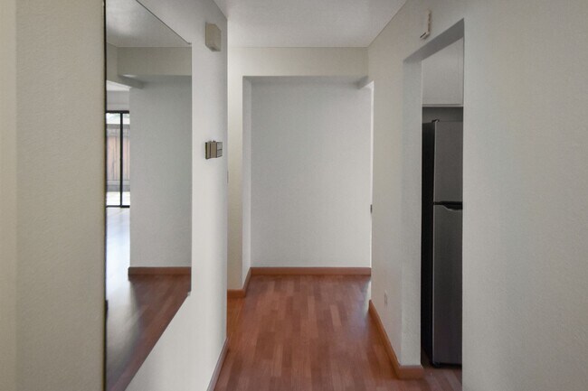 Building Photo - Welcome to Valley Crest Condos!