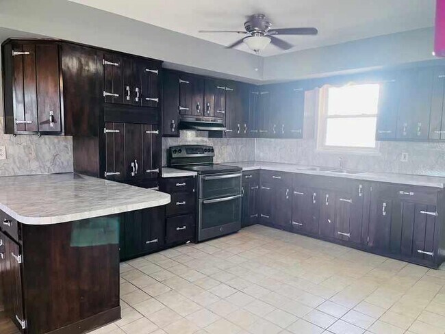 Foto del edificio - 38 N 21st St