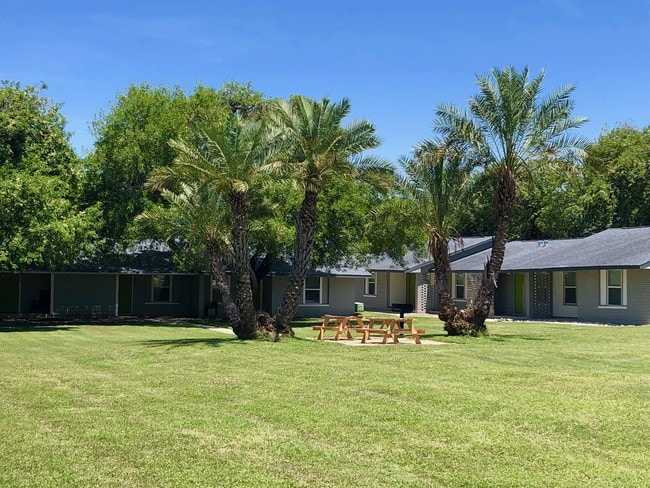 Building Photo - Aberdeen Acres