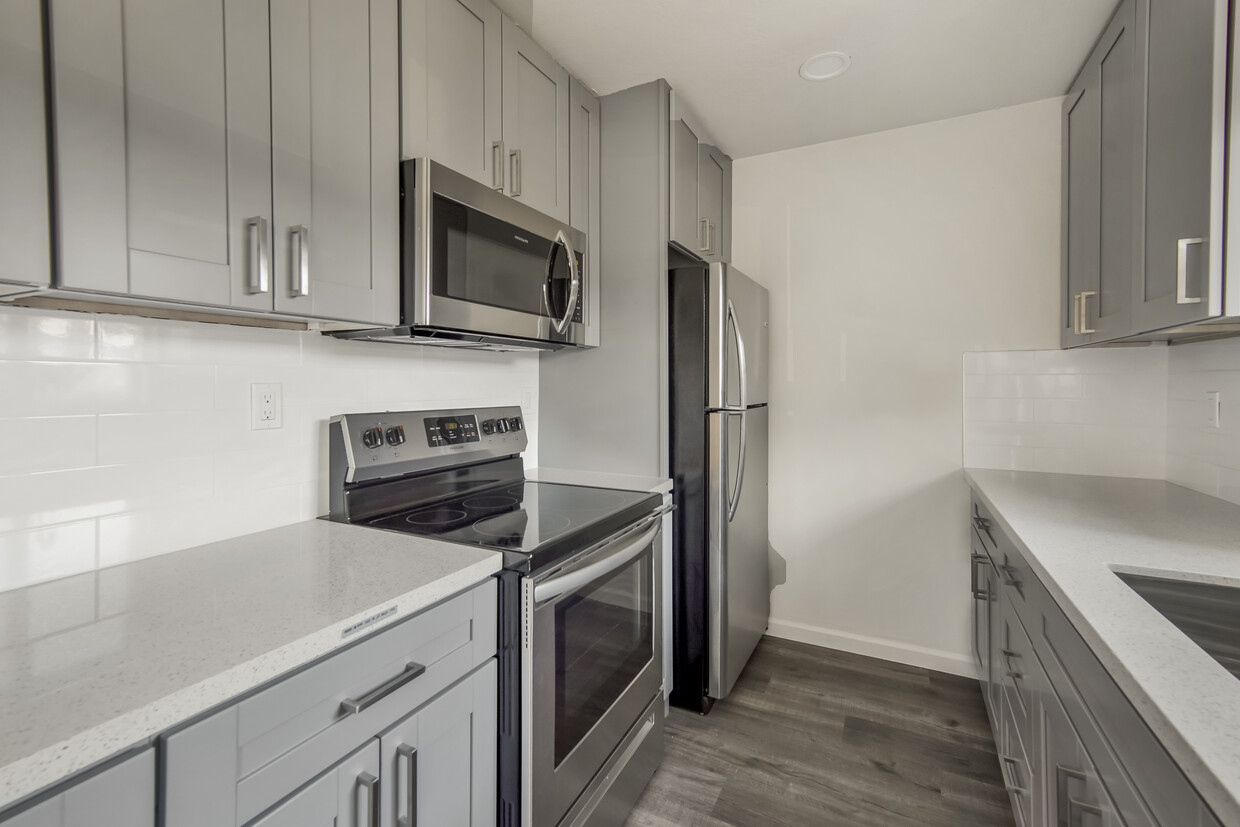 Foto principal - 150 Harrison Ave