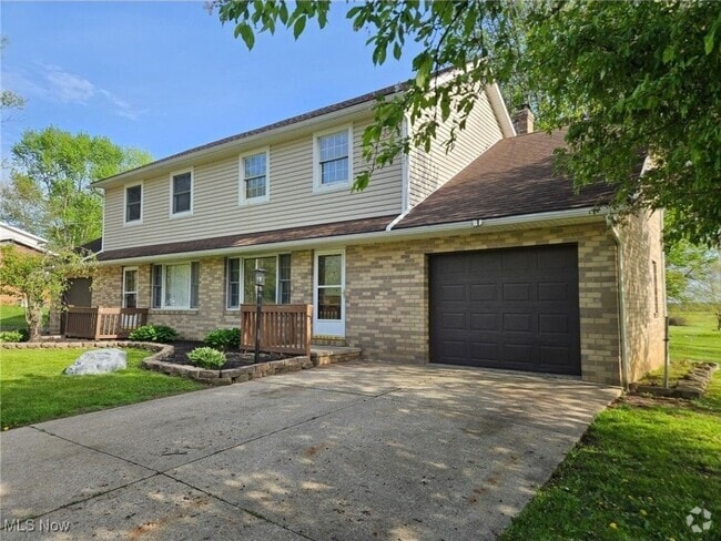 Right side unit - 14293 Galehouse Rd