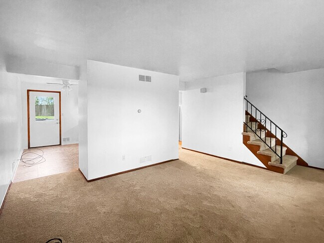Foto del edificio - 1326 Hassler St