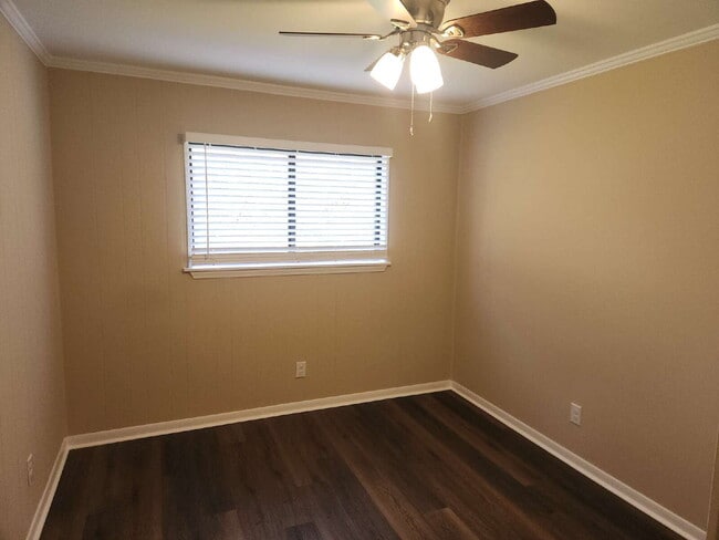 Foto del edificio - Two Bedroom Condo in Walking Distance to Hilton Head Island Beaches!