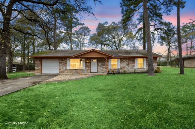 Building Photo - 3699 Piney Point Rd