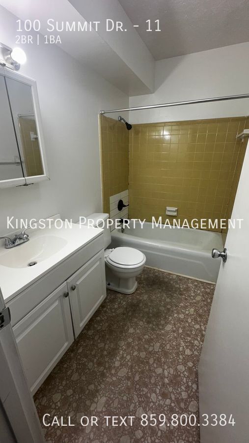 Building Photo - 100 Summit Dr