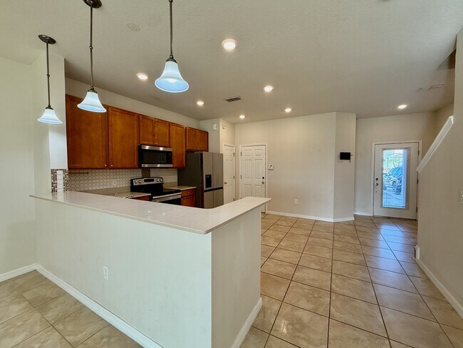 Foto del edificio - 3977 Plainview Dr