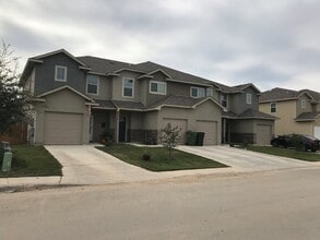 Building Photo - 16815 Dancing Ava