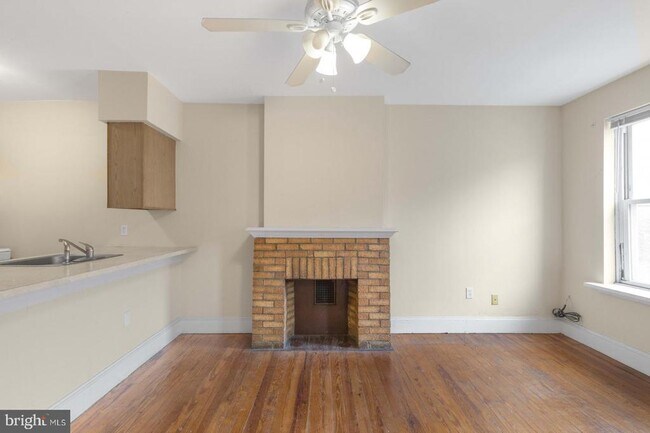 Building Photo - 720 S 22nd St