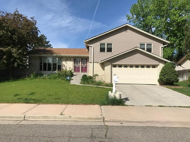 Building Photo - 4063 S Rosemary Way