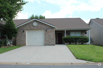 Building Photo - 10008 Greylock Way