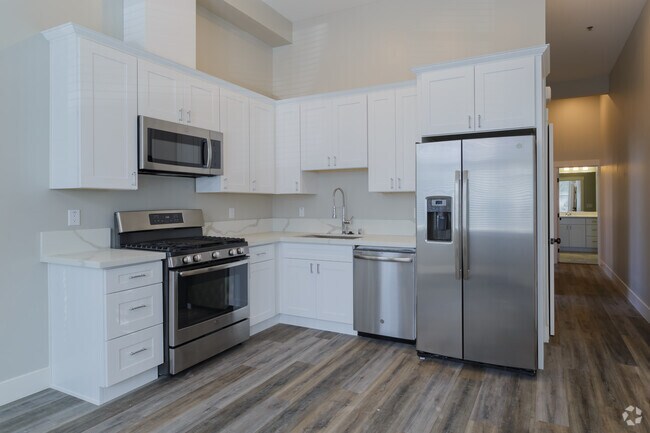 2HAB, 1BA - 649 ft² - 1301 H Street
