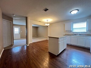 Foto del edificio - 5706 Hickory Canyon