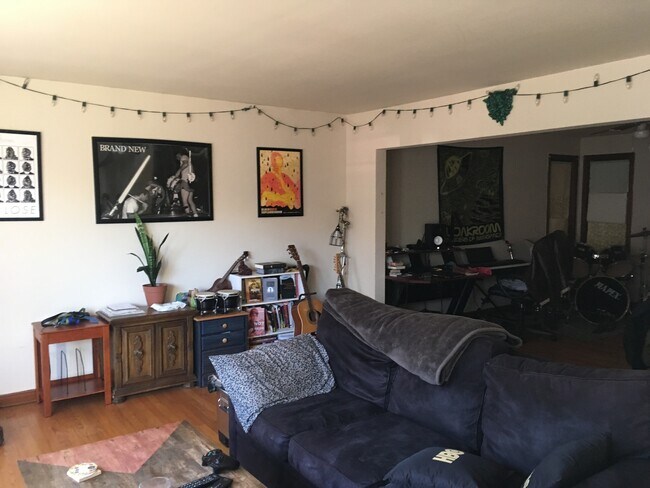 Foto del edificio - 4208 N Leavitt St