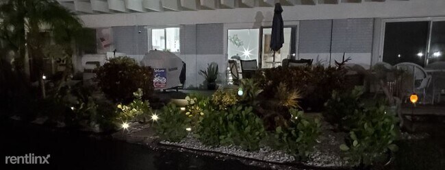 Foto del edificio - 3705 S Flagler Dr