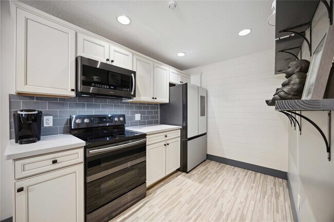 Building Photo - 1586 Dorgali Dr