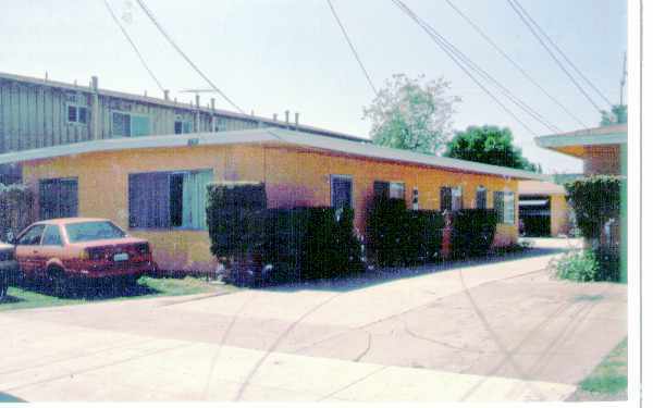 Foto del edificio - 13781-13791 La Pat Pl