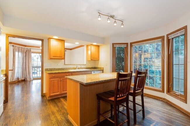 Building Photo - 5711 Fox Gate Ln