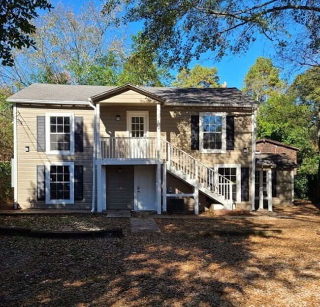 Davis St Condo for Rent in Nacogdoches, TX