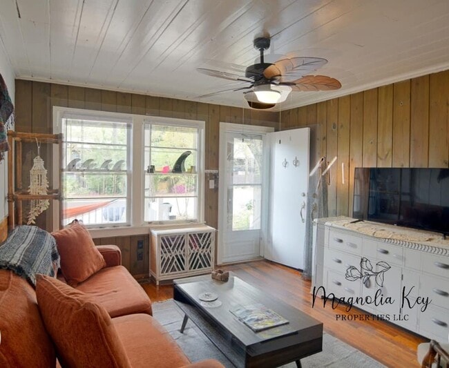 Photo - 7203 Porcher Dr Apartment