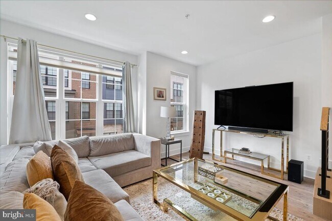 Foto del edificio - 7345 Blade Dr