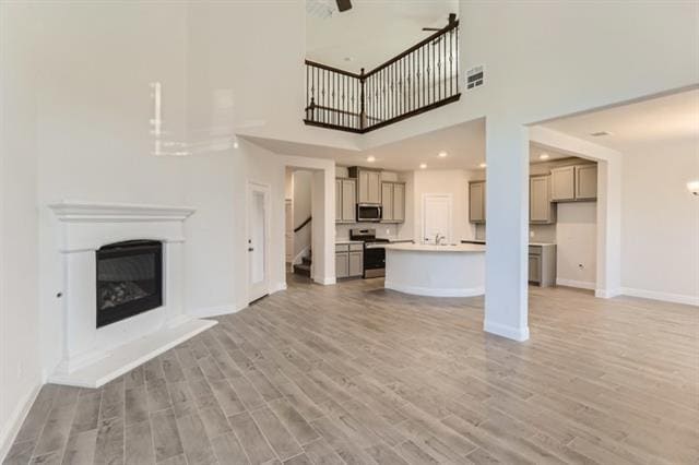 Building Photo - 1228 Ridgeline St